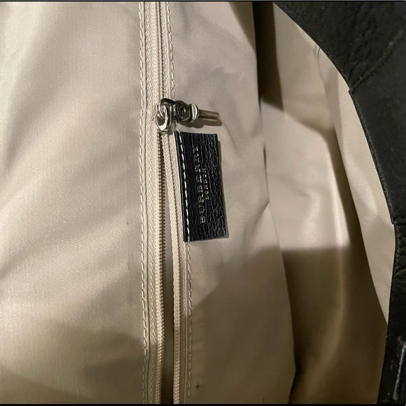 Burberry Leather Shoulder Bag - Picture 2 of 6